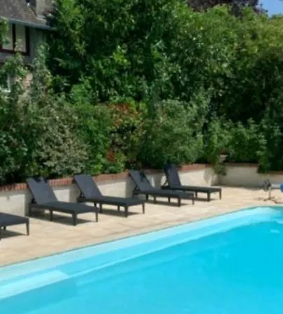 度假居 Maison Trouvillaise Balneo Piscine *